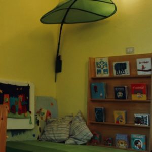 Angolo lettura al nido della The Green School
